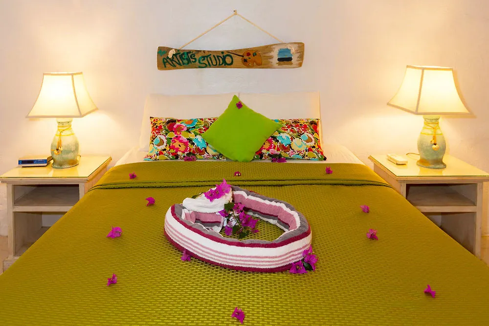 Hibiscus Heights Hotel Black Rock